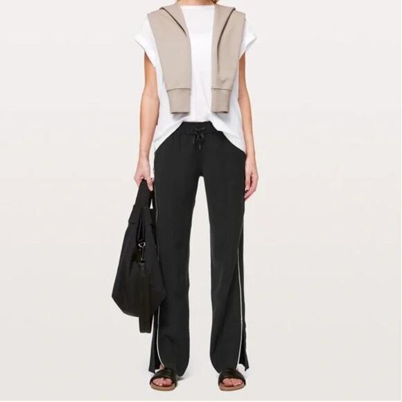 EUC Lululemon $118 On The Right Track Pants Maroon/Adobe Colorway - Picture 5 of 10